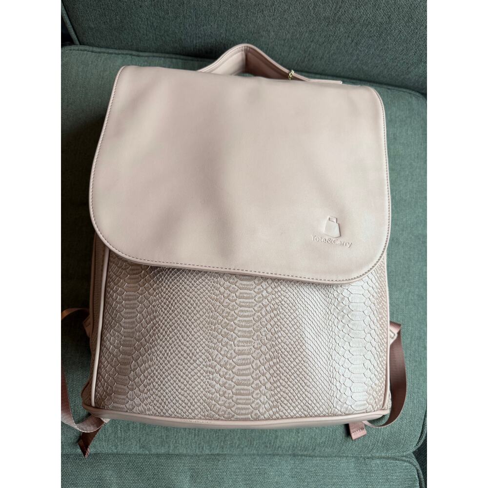 Tote & Carry Signature Weekender Backpack in Pink